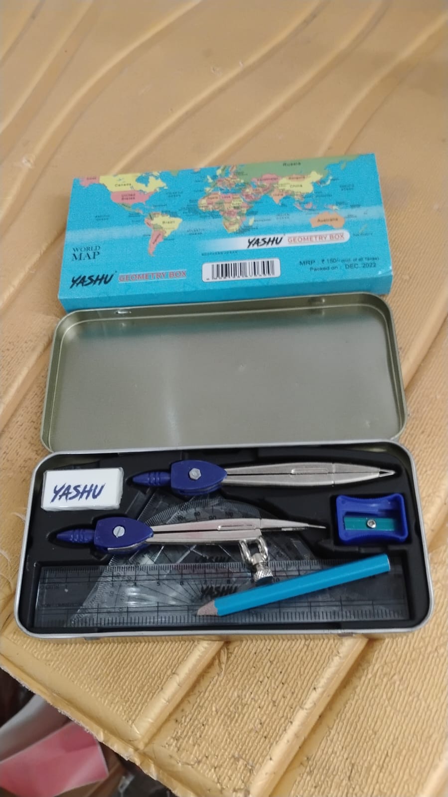Yashu Complete Geometry Box Set with Compass Yashu Complete Geometry Box Set with Compass